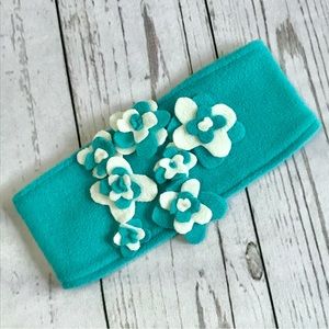 NWOT Three Bird Nest Polar Fleece Ear Warmer Headband with Flowers